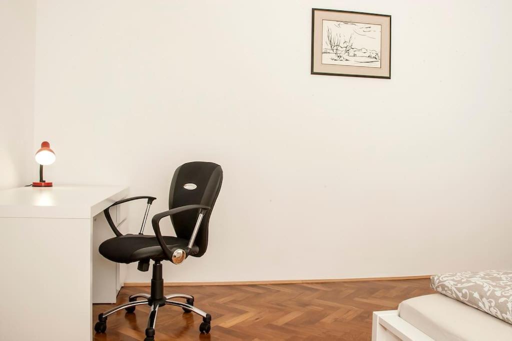 Apartment Pataky Zagreb Bagian luar foto